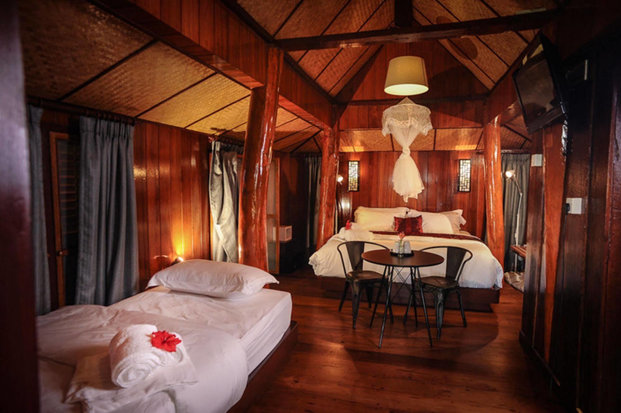 Malihom Private Estate Villa Балик Пулау Екстериор снимка